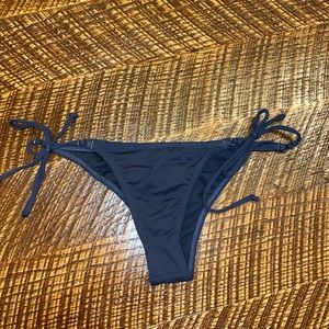 Billabong bikini bottoms
